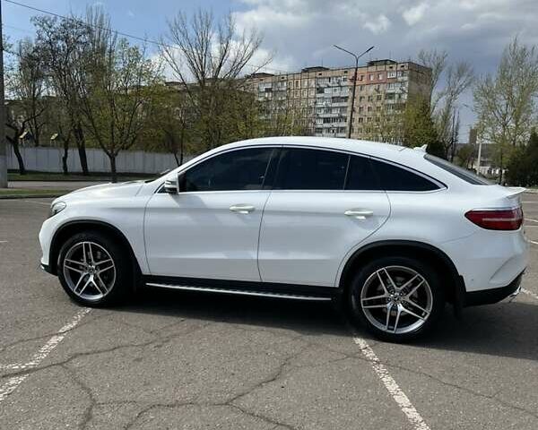 Білий Мерседес ГЛЕ-Клас, об'ємом двигуна 3 л та пробігом 127 тис. км за 40000 $, фото 6 на Automoto.ua
