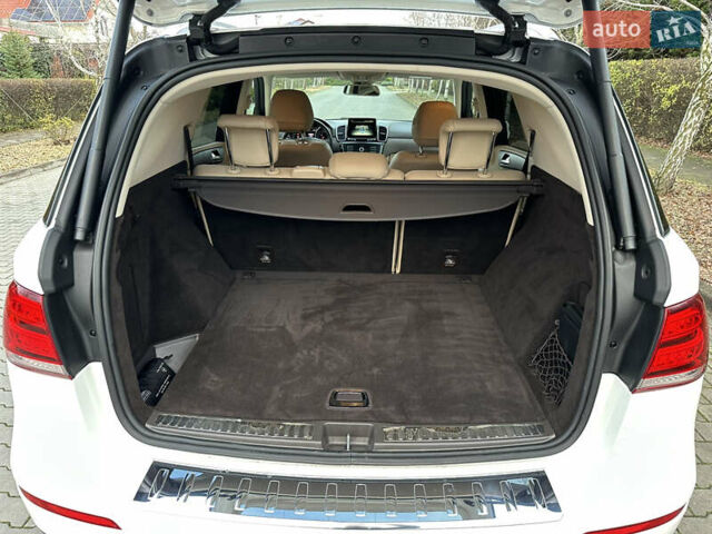 Белый Мерседес ГЛЕ-Класс, объемом двигателя 3 л и пробегом 59 тыс. км за 38500 $, фото 15 на Automoto.ua