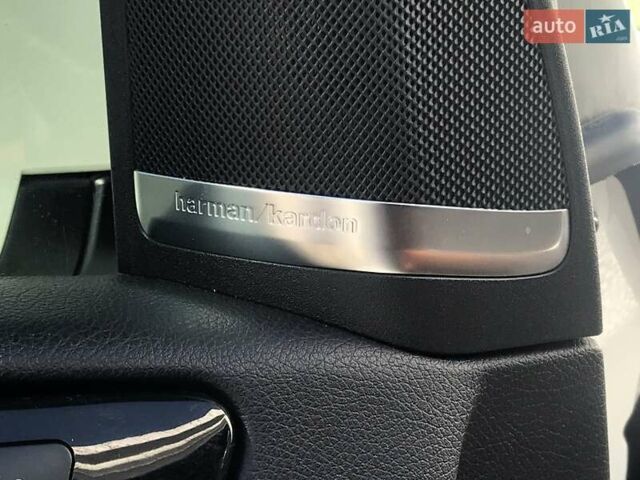 Белый Мерседес ГЛЕ-Класс, объемом двигателя 3 л и пробегом 188 тыс. км за 29500 $, фото 25 на Automoto.ua