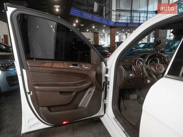 Белый Мерседес ГЛЕ-Класс, объемом двигателя 2.14 л и пробегом 179 тыс. км за 27900 $, фото 42 на Automoto.ua