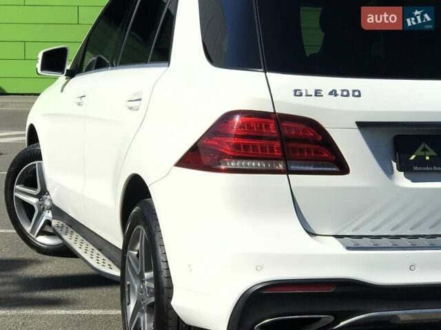 Белый Мерседес ГЛЕ-Класс, объемом двигателя 3 л и пробегом 188 тыс. км за 29500 $, фото 11 на Automoto.ua