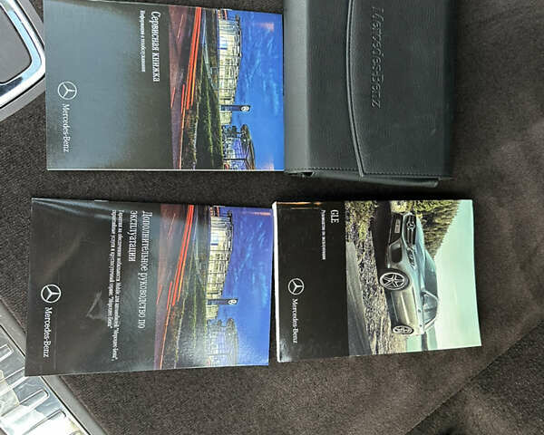 Белый Мерседес ГЛЕ-Класс, объемом двигателя 3 л и пробегом 59 тыс. км за 38500 $, фото 18 на Automoto.ua