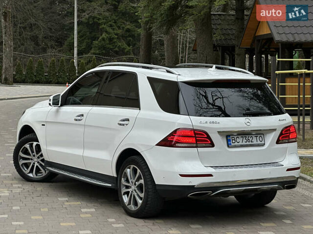 Белый Мерседес ГЛЕ-Класс, объемом двигателя 3 л и пробегом 198 тыс. км за 26500 $, фото 63 на Automoto.ua