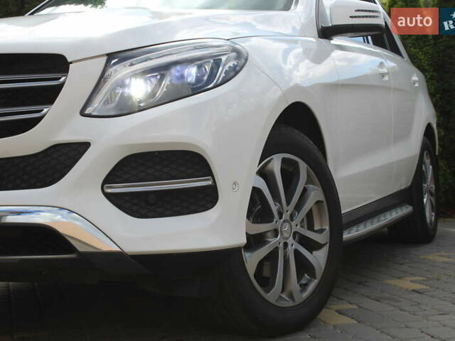 Белый Мерседес ГЛЕ-Класс, объемом двигателя 2.2 л и пробегом 123 тыс. км за 30900 $, фото 13 на Automoto.ua