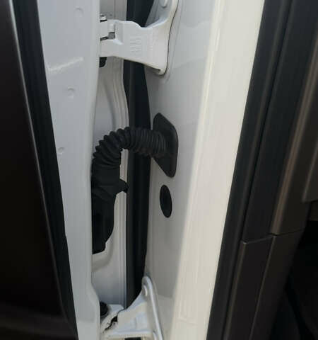Білий Мерседес ГЛЕ-Клас, об'ємом двигуна 2.99 л та пробігом 121 тис. км за 35500 $, фото 18 на Automoto.ua