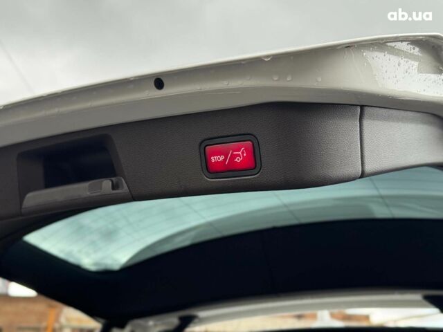 Белый Мерседес ГЛЕ-Класс, объемом двигателя 2.1 л и пробегом 101 тыс. км за 31990 $, фото 64 на Automoto.ua