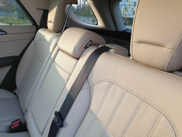 Белый Мерседес ГЛЕ-Класс, объемом двигателя 3.5 л и пробегом 108 тыс. км за 27499 $, фото 22 на Automoto.ua