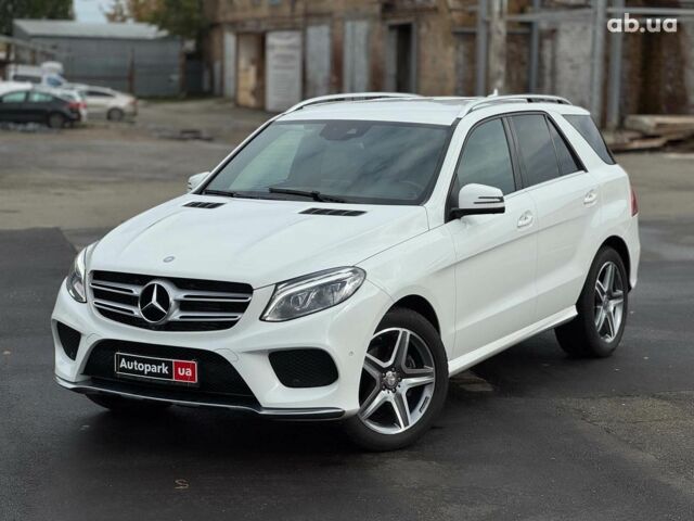 Белый Мерседес ГЛЕ-Класс, объемом двигателя 2.1 л и пробегом 101 тыс. км за 31990 $, фото 1 на Automoto.ua