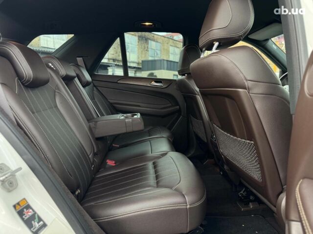 Белый Мерседес ГЛЕ-Класс, объемом двигателя 2.1 л и пробегом 101 тыс. км за 31990 $, фото 60 на Automoto.ua