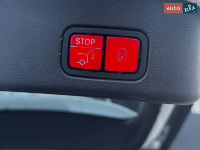 Білий Мерседес ГЛЕ-Клас, об'ємом двигуна 2.14 л та пробігом 132 тис. км за 33000 $, фото 26 на Automoto.ua