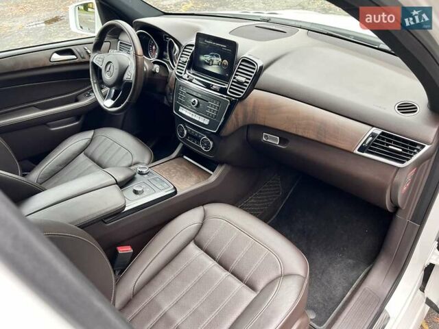 Белый Мерседес ГЛЕ-Класс, объемом двигателя 2.14 л и пробегом 101 тыс. км за 36777 $, фото 59 на Automoto.ua