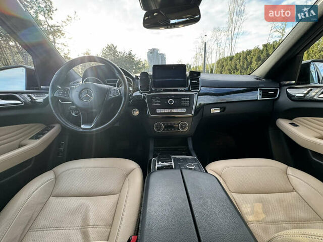 Белый Мерседес ГЛЕ-Класс, объемом двигателя 3 л и пробегом 225 тыс. км за 31000 $, фото 9 на Automoto.ua