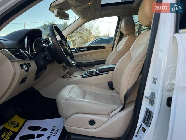 Белый Мерседес ГЛЕ-Класс, объемом двигателя 3.5 л и пробегом 111 тыс. км за 28000 $, фото 9 на Automoto.ua