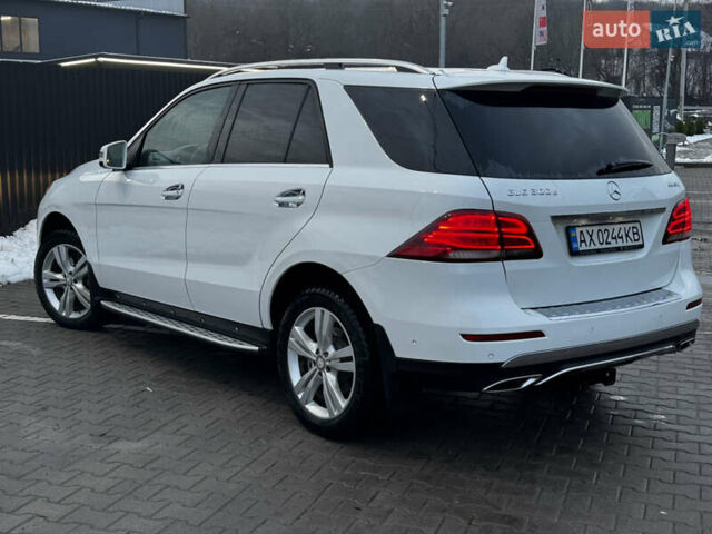 Білий Мерседес ГЛЕ-Клас, об'ємом двигуна 2.14 л та пробігом 132 тис. км за 33000 $, фото 15 на Automoto.ua