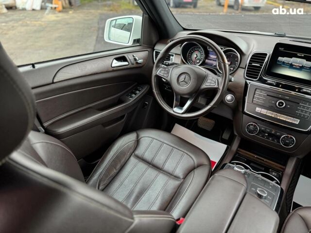 Белый Мерседес ГЛЕ-Класс, объемом двигателя 2.1 л и пробегом 101 тыс. км за 31990 $, фото 57 на Automoto.ua