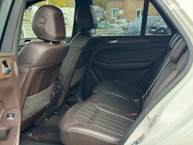 Белый Мерседес ГЛЕ-Класс, объемом двигателя 2.1 л и пробегом 101 тыс. км за 31990 $, фото 45 на Automoto.ua