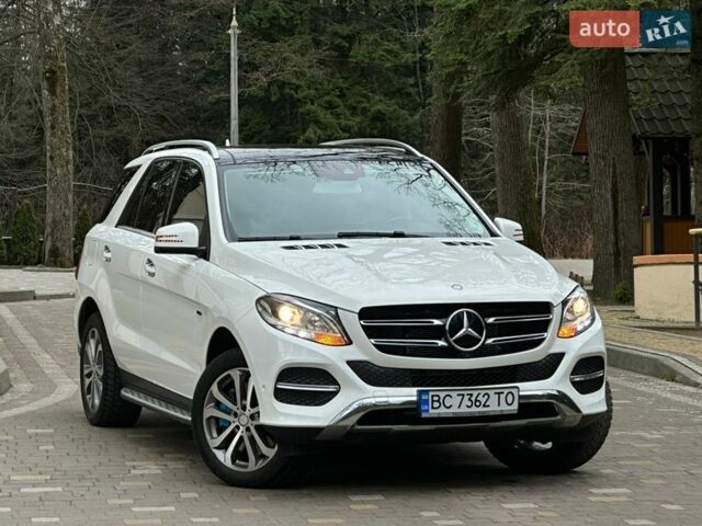 Белый Мерседес ГЛЕ-Класс, объемом двигателя 3 л и пробегом 198 тыс. км за 30800 $, фото 43 на Automoto.ua