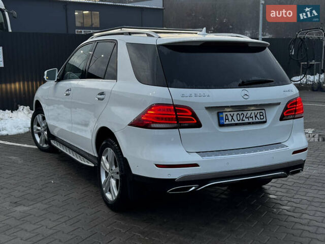 Білий Мерседес ГЛЕ-Клас, об'ємом двигуна 2.14 л та пробігом 132 тис. км за 33000 $, фото 18 на Automoto.ua