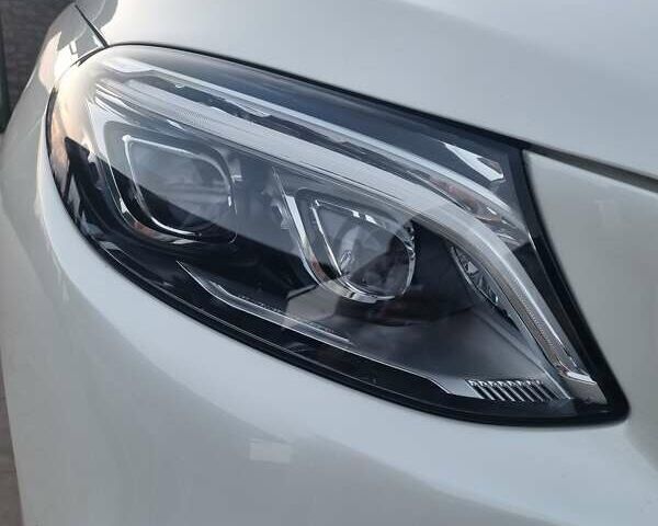 Мерседес ГЛЕ-Клас 2016 у Луцьку на Automoto.ua Білий Мерседес ГЛЕ-Клас, об'ємом двигуна 3 л та пробігом 194 тис. км за 34900 $, фото 1 на Automoto.ua