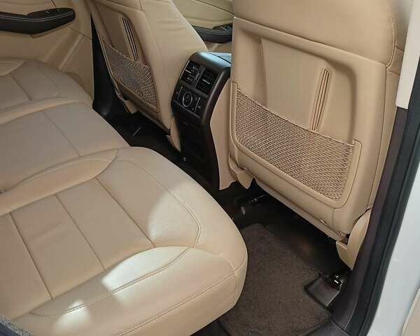 Белый Мерседес ГЛЕ-Класс, объемом двигателя 3 л и пробегом 59 тыс. км за 38300 $, фото 21 на Automoto.ua