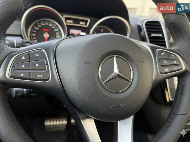 Белый Мерседес ГЛЕ-Класс, объемом двигателя 2.99 л и пробегом 139 тыс. км за 41000 $, фото 12 на Automoto.ua