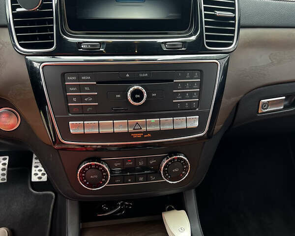 Белый Мерседес ГЛЕ-Класс, объемом двигателя 2.99 л и пробегом 198 тыс. км за 36999 $, фото 8 на Automoto.ua