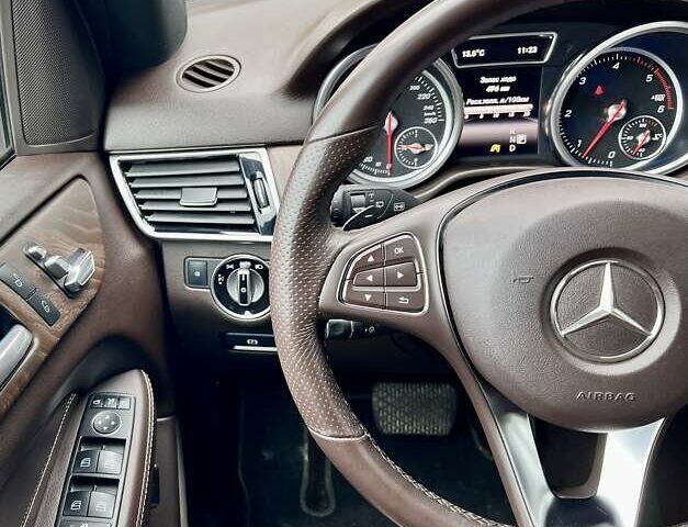 Белый Мерседес ГЛЕ-Класс, объемом двигателя 2.14 л и пробегом 101 тыс. км за 36777 $, фото 42 на Automoto.ua