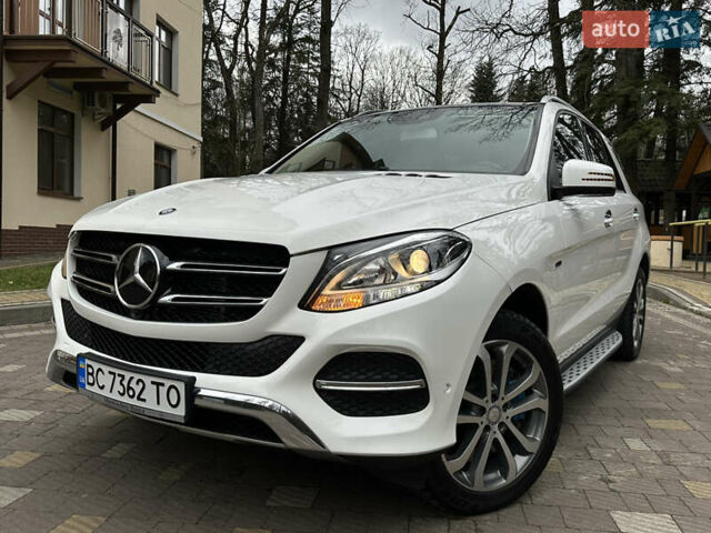 Белый Мерседес ГЛЕ-Класс, объемом двигателя 3 л и пробегом 198 тыс. км за 26500 $, фото 13 на Automoto.ua