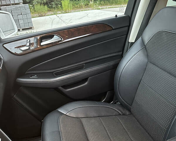 Мерседес ГЛЕ-Класс 2017 в Снятине на Automoto.ua Белый Мерседес ГЛЕ-Класс, объемом двигателя 2.14 л и пробегом 84 тыс. км за 34900 $, фото 30 на Automoto.ua