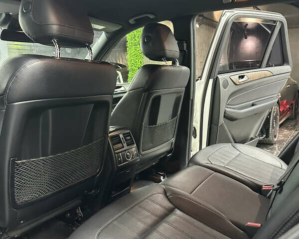 Белый Мерседес ГЛЕ-Класс, объемом двигателя 2.14 л и пробегом 150 тыс. км за 29999 $, фото 8 на Automoto.ua