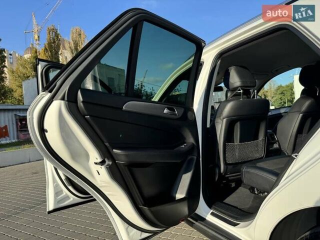 Белый Мерседес ГЛЕ-Класс, объемом двигателя 2.14 л и пробегом 161 тыс. км за 31500 $, фото 21 на Automoto.ua