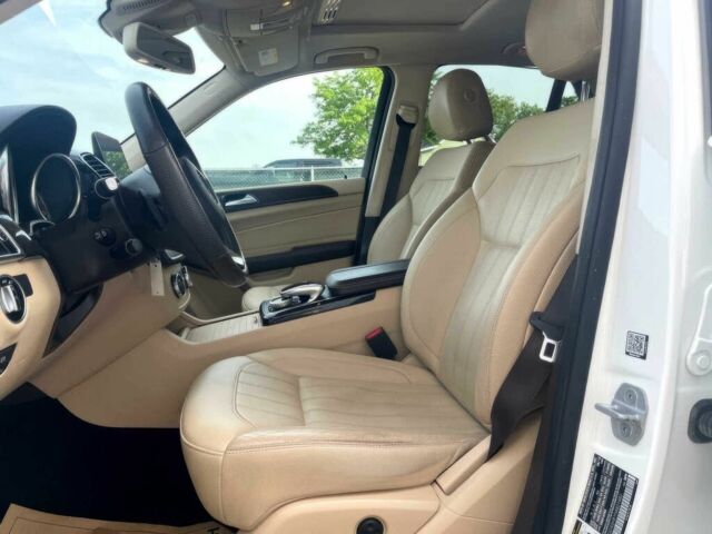 Белый Мерседес ГЛЕ-Класс, объемом двигателя 3.5 л и пробегом 60 тыс. км за 11000 $, фото 4 на Automoto.ua