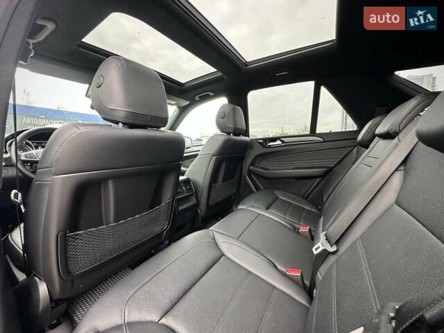 Белый Мерседес ГЛЕ-Класс, объемом двигателя 2.14 л и пробегом 95 тыс. км за 32500 $, фото 91 на Automoto.ua