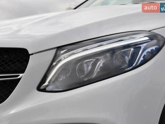 Белый Мерседес ГЛЕ-Класс, объемом двигателя 3 л и пробегом 25 тыс. км за 51500 $, фото 13 на Automoto.ua