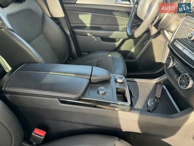 Белый Мерседес ГЛЕ-Класс, объемом двигателя 2.14 л и пробегом 161 тыс. км за 31500 $, фото 31 на Automoto.ua