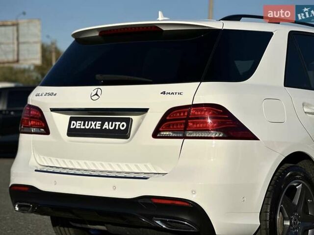Белый Мерседес ГЛЕ-Класс, объемом двигателя 2.14 л и пробегом 95 тыс. км за 32500 $, фото 26 на Automoto.ua