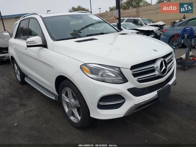 Белый Мерседес ГЛЕ-Класс, объемом двигателя 3 л и пробегом 125 тыс. км за 15500 $, фото 2 на Automoto.ua