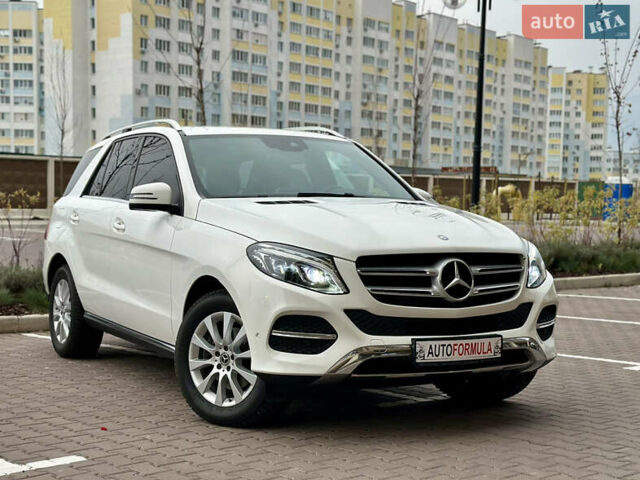 Білий Мерседес ГЛЕ-Клас, об'ємом двигуна 2.14 л та пробігом 90 тис. км за 34990 $, фото 1 на Automoto.ua
