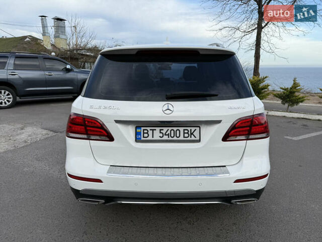 Белый Мерседес ГЛЕ-Класс, объемом двигателя 2.14 л и пробегом 166 тыс. км за 33500 $, фото 5 на Automoto.ua