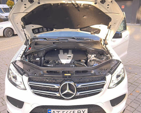 Мерседес ГЛЕ-Клас 2017 у Івано-Франківську на Automoto.ua Білий Мерседес ГЛЕ-Клас, об'ємом двигуна 2.14 л та пробігом 200 тис. км за 34800 $, фото 20 на Automoto.ua