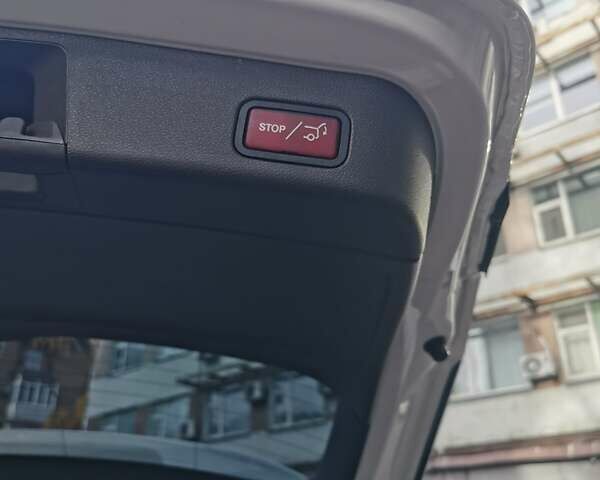 Білий Мерседес ГЛЕ-Клас, об'ємом двигуна 2.14 л та пробігом 90 тис. км за 36999 $, фото 14 на Automoto.ua