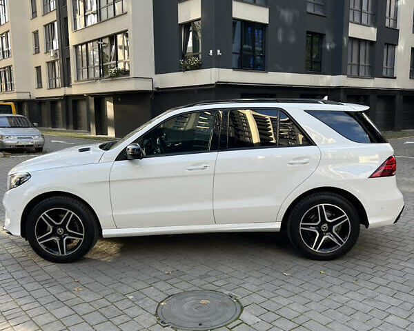 Мерседес ГЛЕ-Клас 2017 у Івано-Франківську на Automoto.ua Білий Мерседес ГЛЕ-Клас, об'ємом двигуна 2.14 л та пробігом 200 тис. км за 34800 $, фото 8 на Automoto.ua