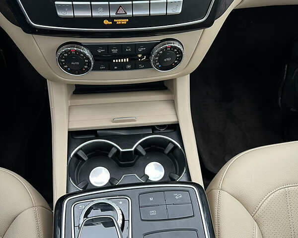 Белый Мерседес ГЛЕ-Класс, объемом двигателя 3.5 л и пробегом 110 тыс. км за 25500 $, фото 21 на Automoto.ua