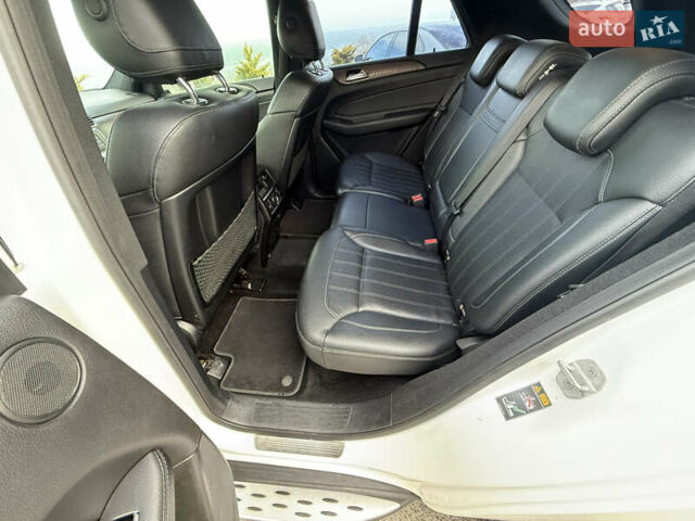 Белый Мерседес ГЛЕ-Класс, объемом двигателя 2.14 л и пробегом 166 тыс. км за 33500 $, фото 7 на Automoto.ua