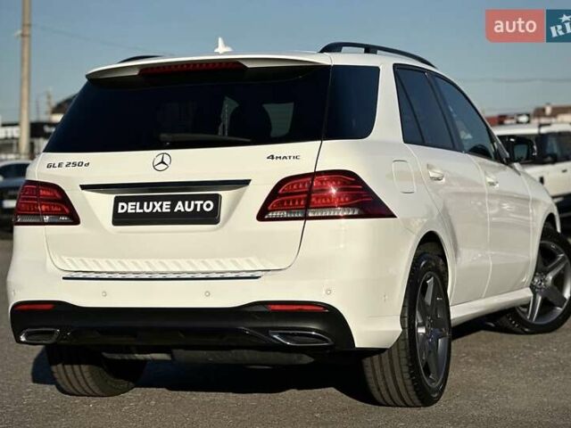 Белый Мерседес ГЛЕ-Класс, объемом двигателя 2.14 л и пробегом 95 тыс. км за 32500 $, фото 20 на Automoto.ua