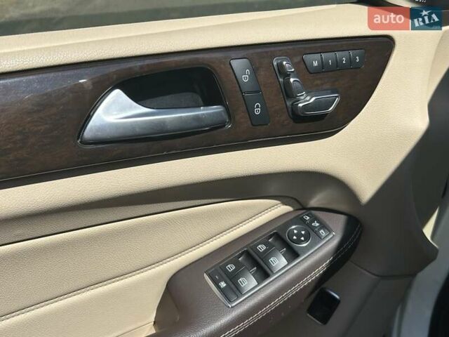 Белый Мерседес ГЛЕ-Класс, объемом двигателя 3.5 л и пробегом 163 тыс. км за 27600 $, фото 22 на Automoto.ua