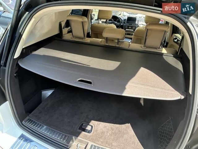 Белый Мерседес ГЛЕ-Класс, объемом двигателя 3.5 л и пробегом 163 тыс. км за 27600 $, фото 12 на Automoto.ua