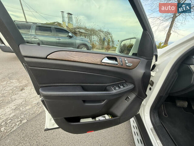 Белый Мерседес ГЛЕ-Класс, объемом двигателя 2.14 л и пробегом 166 тыс. км за 33500 $, фото 9 на Automoto.ua