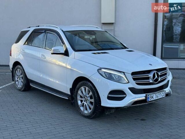Білий Мерседес ГЛЕ-Клас, об'ємом двигуна 2.14 л та пробігом 198 тис. км за 29500 $, фото 6 на Automoto.ua