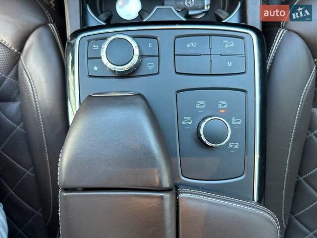 Белый Мерседес ГЛЕ-Класс, объемом двигателя 3 л и пробегом 196 тыс. км за 36940 $, фото 25 на Automoto.ua